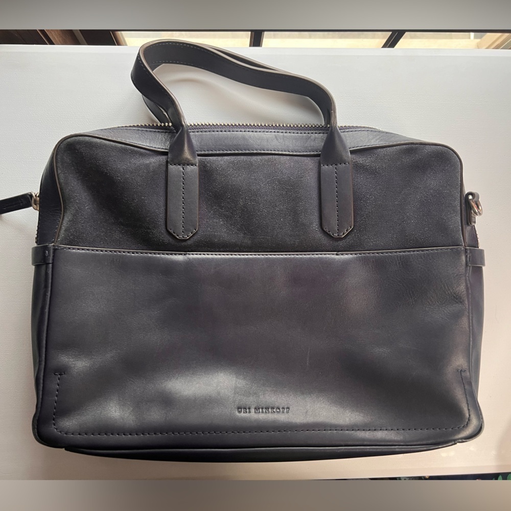 Uri Minkoff navy blue briefcase folio navy blue leather w/shoulder strap